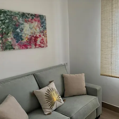 Mercedes Park Apartment Montilla